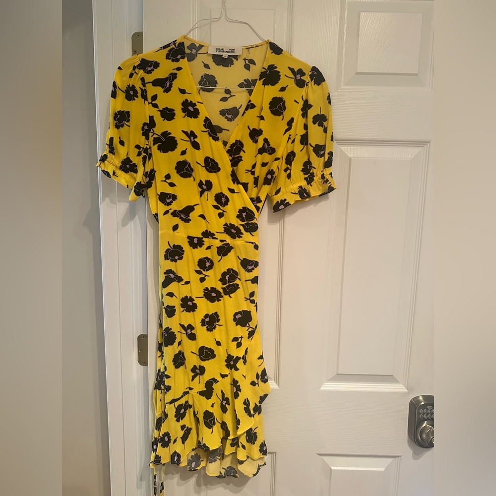 DVF wrap dress size 10
